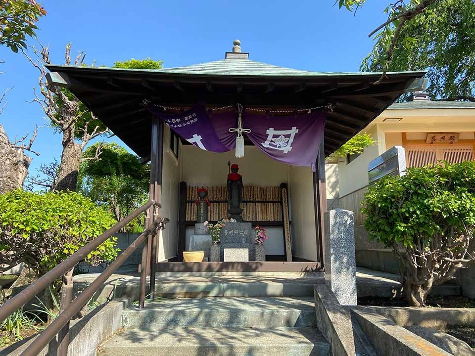 妙傳寺 のうこつぼ