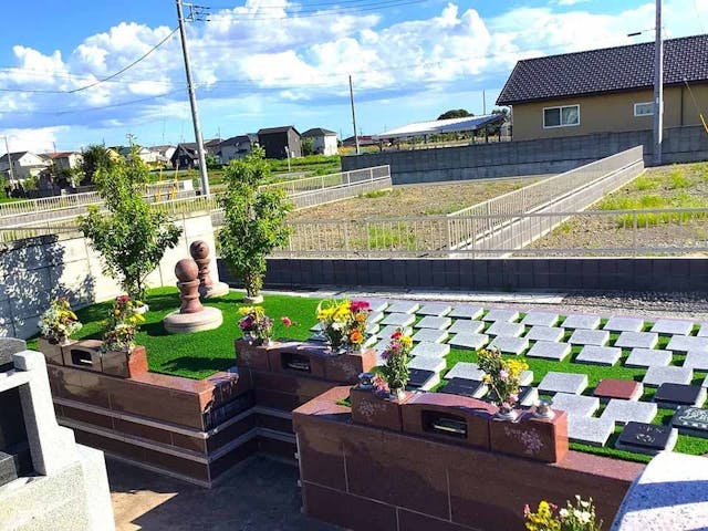 赤堀東たんぽぽ墓苑(一般墓・樹木葬)