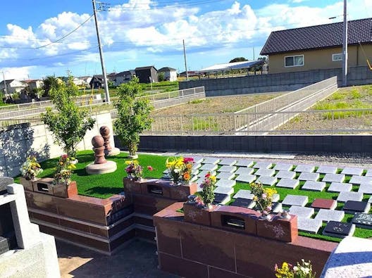 赤堀東たんぽぽ墓苑(一般墓・樹木葬)
