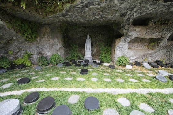 鎌倉樹木葬墓地・安穏廟