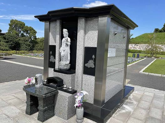 北九公園墓地 ヒカリエ樹木葬・納骨堂