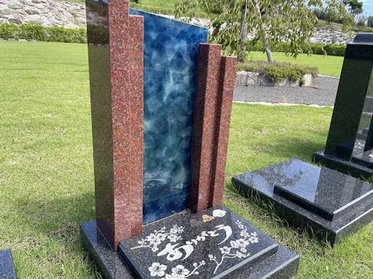 北九公園墓地 ヒカリエ樹木葬・納骨堂