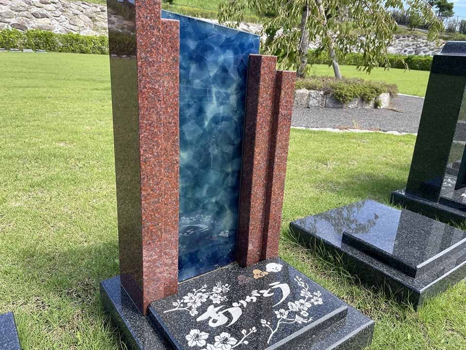 北九公園墓地 ヒカリエ樹木葬・納骨堂