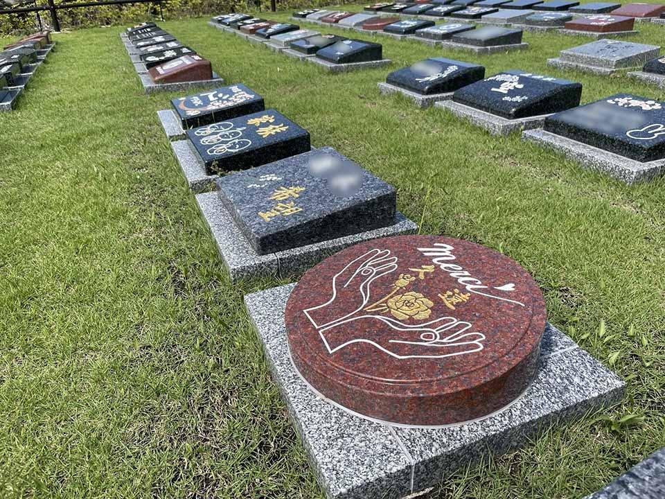 北九公園墓地 ヒカリエ樹木葬・納骨堂