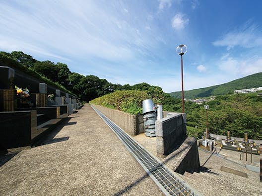 あじさい霊園