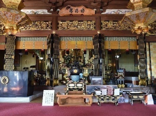 萬泉寺 永代合葬墓「とわの碑(いしぶみ)」