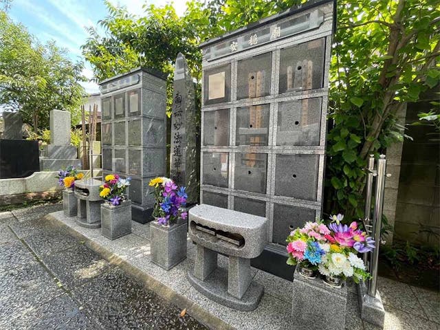 法見寺 のうこつぼ「安穏廟」