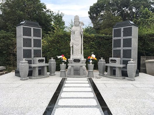 靖國寺 のうこつぼ