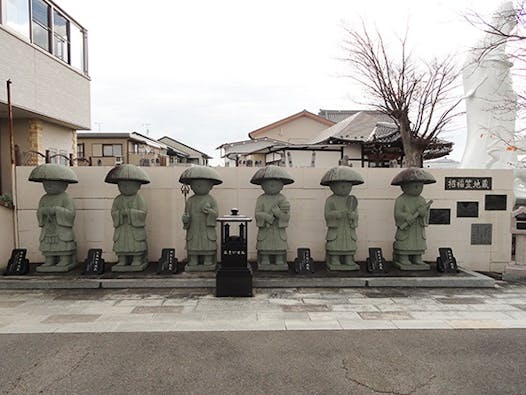 白龍山 正福寺墓苑 永代供養付き墓地・樹木葬