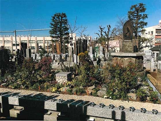 プレミアム東中野樹木葬墓地