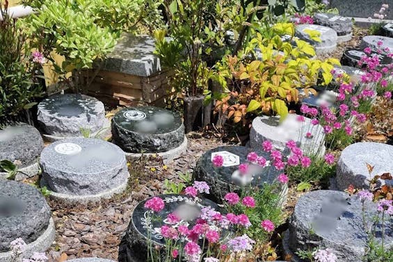 湘南江ノ島安らぎ霊園 湘南江ノ島樹木葬プラチナヒルズ