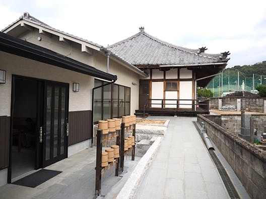 観音寺墓堂・樹木葬式納骨堂