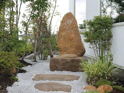 法典寺「彌勒の丘」