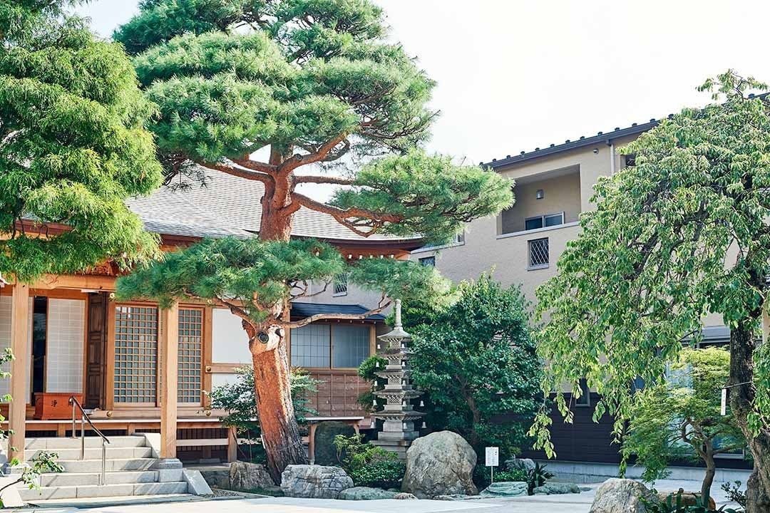 日野宿 みちの墓苑