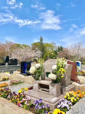 八王子高尾「光とガラスの花壇墓地」花ごころ