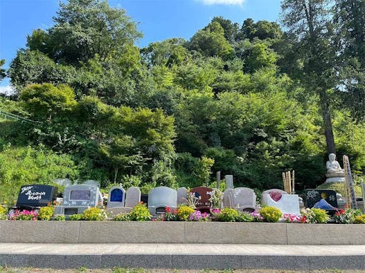 八王子高尾「光とガラスの花壇墓地」花ごころ