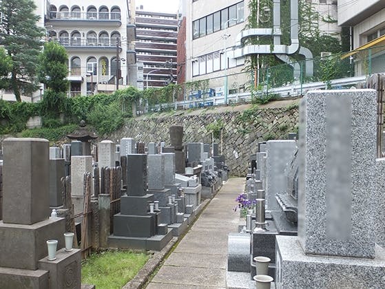 六本木墓苑