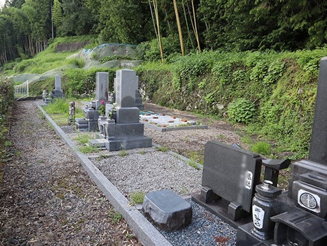 中津川市営 神坂墓地