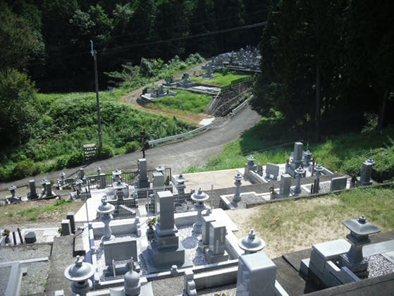 龍音寺墓地