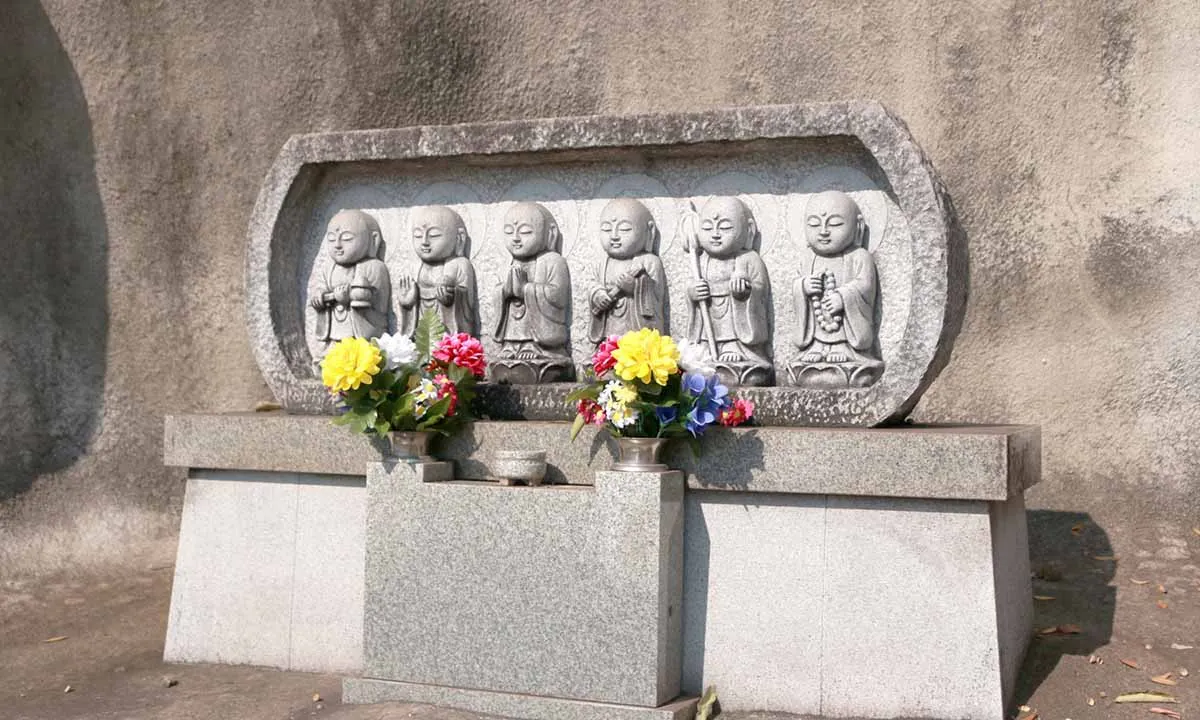 箕島丘墓苑 六地蔵菩薩