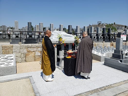 威音院 永代供養墓「寂靜苑」