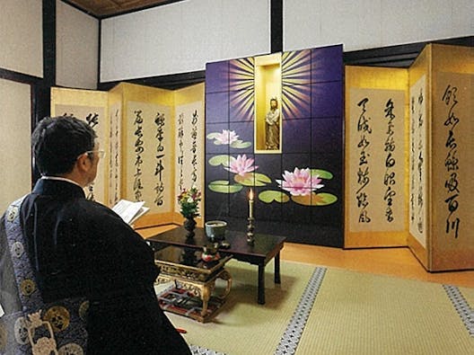 明厳寺 室内お墓「納骨檀」