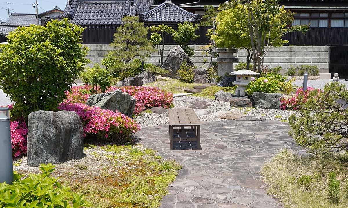 花といのさと 興善寺霊苑の画像