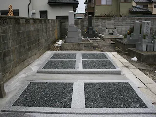 高宮寺墓地