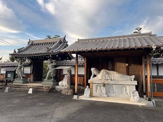 龍潭寺 のうこつぼ