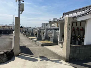 大堀共同墓地