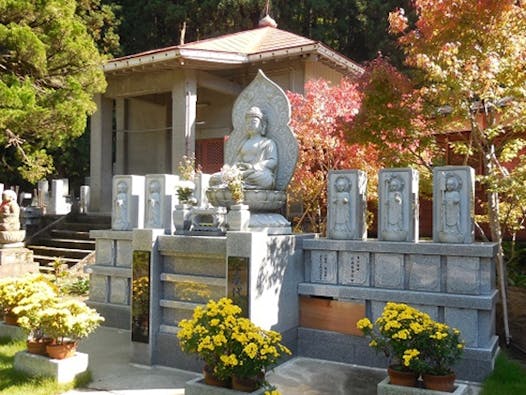 「地蔵様とあじさいの寺」光照寺