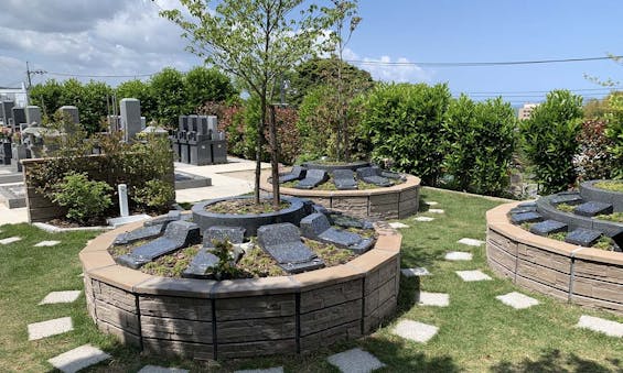 メモリアルガーデン洞光寺(樹木葬・永代供養墓)