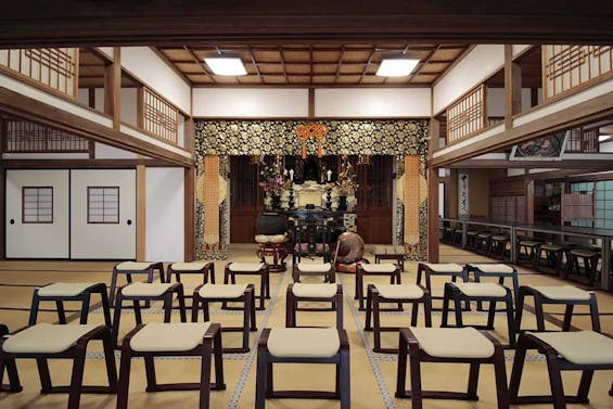 釣月寺 永代供養塔「霊光塔」