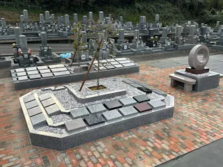 成願寺墓地