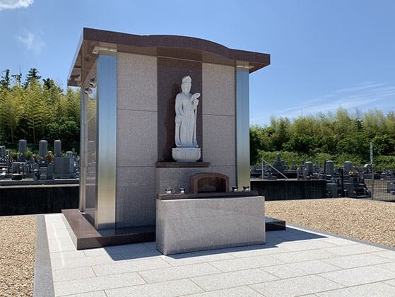 成願寺墓地 納骨堂「絆」