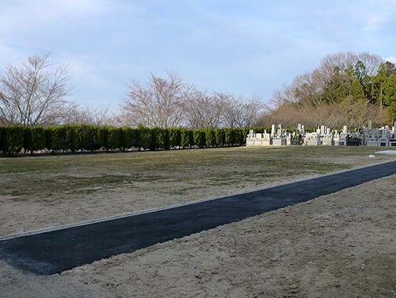 観櫻墓苑