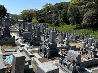 誉田西墓地