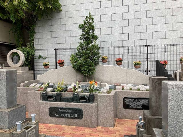 外苑こもれびの杜 樹木葬