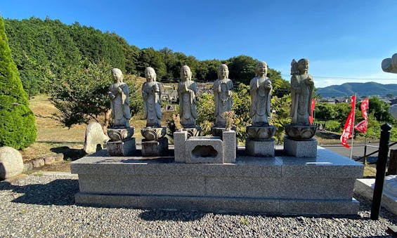恵性院 のうこつぼ