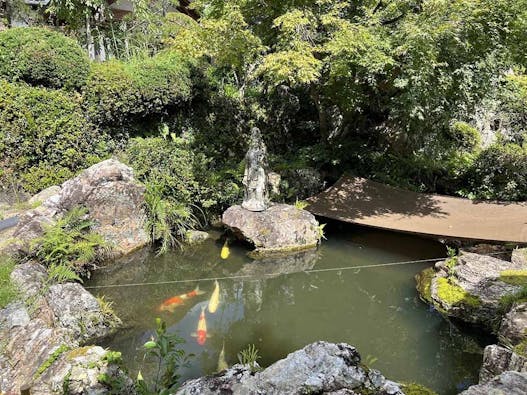 法泉寺 のうこつぼ