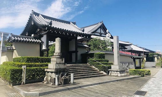 本成寺納骨堂「園林」