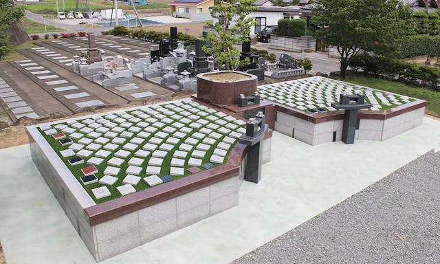 樹木葬墓｢ひだまり｣