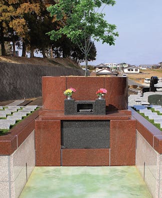 樹木葬墓「ひだまり」