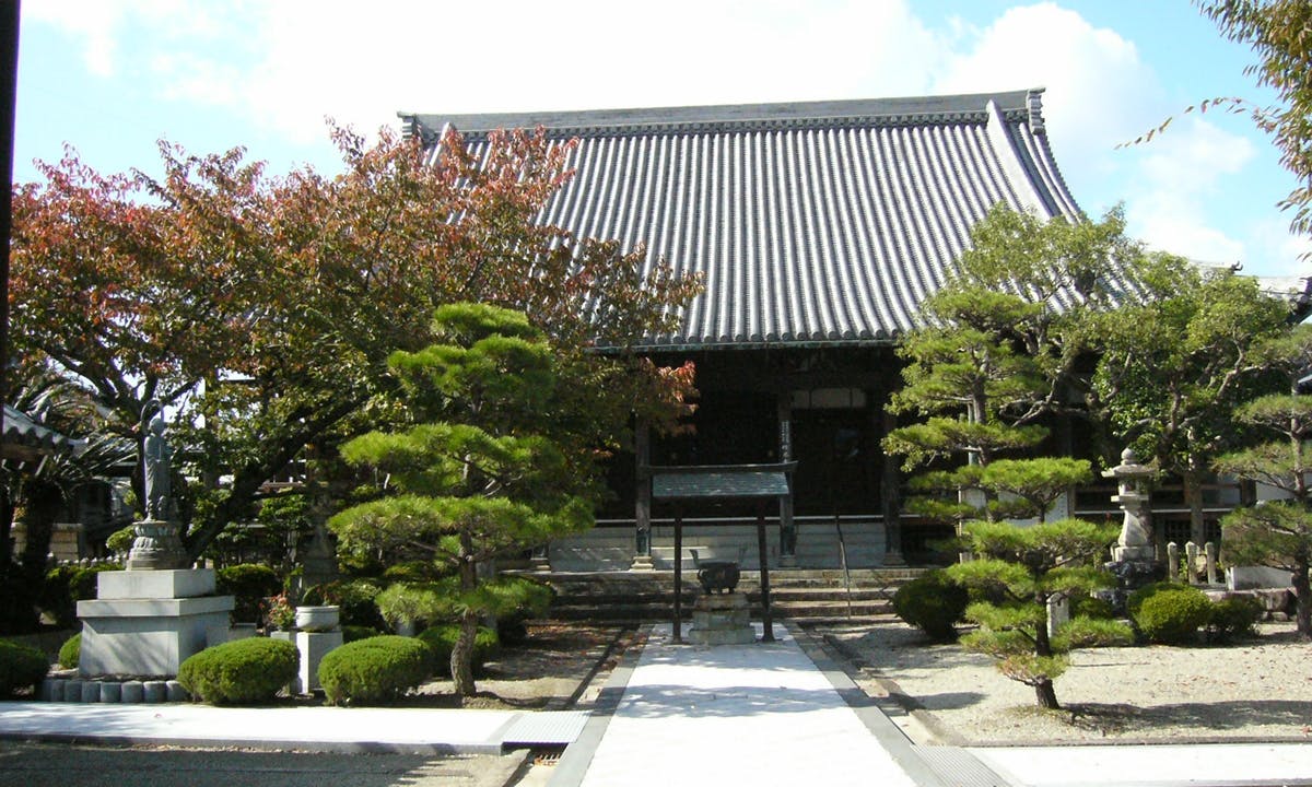 時光寺境内墓地