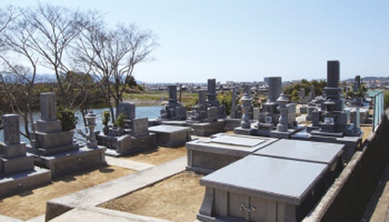 北梅本御谷池墓地の画像