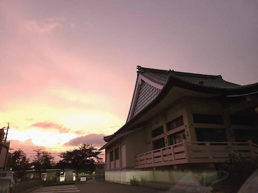 信光寺 永代供養塔