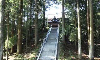 木漏れ日の丘墓園
