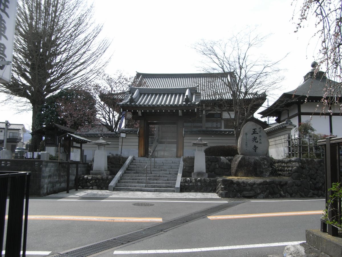 正光寺(東京都あきる野市)の概要・価格・アクセス｜東京の霊園