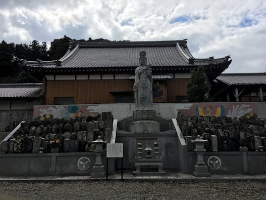 閑翁寺