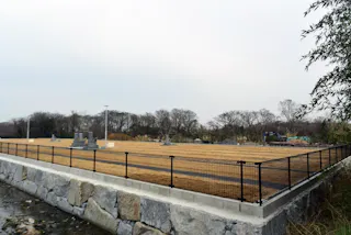 高松川部墓苑